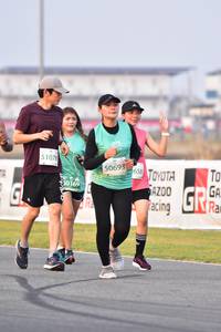 BIB: 51078, 50693, 658, 50169
                            <button type="button" onclick="openModal(12050295)" class="btn btn-primary btn-sm float-right btn-popup" data-toggle="modal" data-target=".modal-high-quality">
                        <i class="fas fa-shopping-cart"></i> Add to Cart
                    </button>
                                            <button type="button" onclick="isThisMe(12050295, true)" class="btn btn-success btn-sm float-right btn-popup btn-isme hidden" data-toggle="tooltip" data-placement="bottom" title="นี่คือรูปของคุณใช่ไหม คลิกที่นี่เพื่อเอาเข้าอัลบั้ม">
                        <i class="fas fa-plus"></i> Add to album
                    </button>
                    <button type="button" onclick="isThisMe(12050295, false)" class="btn btn-warning btn-sm float-right btn-popup btn-isnotme hidden">
                        <i class="fas fa-ban"></i> Remove from album
                    </button>