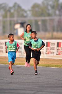 BIB: 154, 0166, 50076
                            <button type="button" onclick="openModal(10547825)" class="btn btn-primary btn-sm float-right btn-popup" data-toggle="modal" data-target=".modal-high-quality">
                        <i class="fas fa-shopping-cart"></i> Add to Cart
                    </button>
                                            <button type="button" onclick="isThisMe(10547825, true)" class="btn btn-success btn-sm float-right btn-popup btn-isme hidden" data-toggle="tooltip" data-placement="bottom" title="นี่คือรูปของคุณใช่ไหม คลิกที่นี่เพื่อเอาเข้าอัลบั้ม">
                        <i class="fas fa-plus"></i> Add to album
                    </button>
                    <button type="button" onclick="isThisMe(10547825, false)" class="btn btn-warning btn-sm float-right btn-popup btn-isnotme hidden">
                        <i class="fas fa-ban"></i> Remove from album
                    </button>