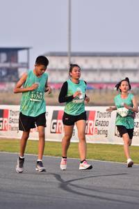 BIB: 51763, 52742
                            <button type="button" onclick="openModal(11979665)" class="btn btn-primary btn-sm float-right btn-popup" data-toggle="modal" data-target=".modal-high-quality">
                        <i class="fas fa-shopping-cart"></i> Add to Cart
                    </button>
                                            <button type="button" onclick="isThisMe(11979665, true)" class="btn btn-success btn-sm float-right btn-popup btn-isme hidden" data-toggle="tooltip" data-placement="bottom" title="นี่คือรูปของคุณใช่ไหม คลิกที่นี่เพื่อเอาเข้าอัลบั้ม">
                        <i class="fas fa-plus"></i> Add to album
                    </button>
                    <button type="button" onclick="isThisMe(11979665, false)" class="btn btn-warning btn-sm float-right btn-popup btn-isnotme hidden">
                        <i class="fas fa-ban"></i> Remove from album
                    </button>