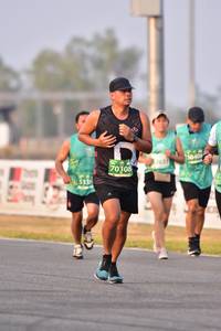 BIB: 2633, 70308, 533
                            <button type="button" onclick="openModal(10549556)" class="btn btn-primary btn-sm float-right btn-popup" data-toggle="modal" data-target=".modal-high-quality">
                        <i class="fas fa-shopping-cart"></i> Add to Cart
                    </button>
                                            <button type="button" onclick="isThisMe(10549556, true)" class="btn btn-success btn-sm float-right btn-popup btn-isme hidden" data-toggle="tooltip" data-placement="bottom" title="นี่คือรูปของคุณใช่ไหม คลิกที่นี่เพื่อเอาเข้าอัลบั้ม">
                        <i class="fas fa-plus"></i> Add to album
                    </button>
                    <button type="button" onclick="isThisMe(10549556, false)" class="btn btn-warning btn-sm float-right btn-popup btn-isnotme hidden">
                        <i class="fas fa-ban"></i> Remove from album
                    </button>