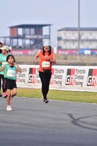 BIB: 50998, 50543
                            <button type="button" onclick="openModal(12139841)" class="btn btn-primary btn-sm float-right btn-popup" data-toggle="modal" data-target=".modal-high-quality">
                        <i class="fas fa-shopping-cart"></i> Add to Cart
                    </button>
                                            <button type="button" onclick="isThisMe(12139841, true)" class="btn btn-success btn-sm float-right btn-popup btn-isme hidden" data-toggle="tooltip" data-placement="bottom" title="นี่คือรูปของคุณใช่ไหม คลิกที่นี่เพื่อเอาเข้าอัลบั้ม">
                        <i class="fas fa-plus"></i> Add to album
                    </button>
                    <button type="button" onclick="isThisMe(12139841, false)" class="btn btn-warning btn-sm float-right btn-popup btn-isnotme hidden">
                        <i class="fas fa-ban"></i> Remove from album
                    </button>