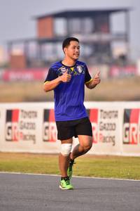 BIB: 
                            <button type="button" onclick="openModal(10548191)" class="btn btn-primary btn-sm float-right btn-popup" data-toggle="modal" data-target=".modal-high-quality">
                        <i class="fas fa-shopping-cart"></i> Add to Cart
                    </button>
                                            <button type="button" onclick="isThisMe(10548191, true)" class="btn btn-success btn-sm float-right btn-popup btn-isme hidden" data-toggle="tooltip" data-placement="bottom" title="นี่คือรูปของคุณใช่ไหม คลิกที่นี่เพื่อเอาเข้าอัลบั้ม">
                        <i class="fas fa-plus"></i> Add to album
                    </button>
                    <button type="button" onclick="isThisMe(10548191, false)" class="btn btn-warning btn-sm float-right btn-popup btn-isnotme hidden">
                        <i class="fas fa-ban"></i> Remove from album
                    </button>