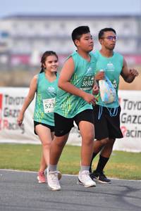 BIB: 50302, 523
                            <button type="button" onclick="openModal(12205443)" class="btn btn-primary btn-sm float-right btn-popup" data-toggle="modal" data-target=".modal-high-quality">
                        <i class="fas fa-shopping-cart"></i> Add to Cart
                    </button>
                                            <button type="button" onclick="isThisMe(12205443, true)" class="btn btn-success btn-sm float-right btn-popup btn-isme hidden" data-toggle="tooltip" data-placement="bottom" title="นี่คือรูปของคุณใช่ไหม คลิกที่นี่เพื่อเอาเข้าอัลบั้ม">
                        <i class="fas fa-plus"></i> Add to album
                    </button>
                    <button type="button" onclick="isThisMe(12205443, false)" class="btn btn-warning btn-sm float-right btn-popup btn-isnotme hidden">
                        <i class="fas fa-ban"></i> Remove from album
                    </button>