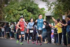 BIB: 309, 46134, 42434
                            <button type="button" onclick="openModal(12733261)" class="btn btn-primary btn-sm float-right btn-popup" data-toggle="modal" data-target=".modal-high-quality">
                        <i class="fas fa-shopping-cart"></i> Add to Cart
                    </button>
                                            <button type="button" onclick="isThisMe(12733261, true)" class="btn btn-success btn-sm float-right btn-popup btn-isme hidden" data-toggle="tooltip" data-placement="bottom" title="นี่คือรูปของคุณใช่ไหม คลิกที่นี่เพื่อเอาเข้าอัลบั้ม">
                        <i class="fas fa-plus"></i> Add to album
                    </button>
                    <button type="button" onclick="isThisMe(12733261, false)" class="btn btn-warning btn-sm float-right btn-popup btn-isnotme hidden">
                        <i class="fas fa-ban"></i> Remove from album
                    </button>
