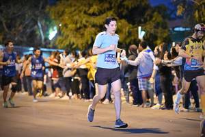 BIB: 80605, 4012
                            <button type="button" onclick="openModal(12692388)" class="btn btn-primary btn-sm float-right btn-popup" data-toggle="modal" data-target=".modal-high-quality">
                        <i class="fas fa-shopping-cart"></i> Add to Cart
                    </button>
                                            <button type="button" onclick="isThisMe(12692388, true)" class="btn btn-success btn-sm float-right btn-popup btn-isme hidden" data-toggle="tooltip" data-placement="bottom" title="นี่คือรูปของคุณใช่ไหม คลิกที่นี่เพื่อเอาเข้าอัลบั้ม">
                        <i class="fas fa-plus"></i> Add to album
                    </button>
                    <button type="button" onclick="isThisMe(12692388, false)" class="btn btn-warning btn-sm float-right btn-popup btn-isnotme hidden">
                        <i class="fas fa-ban"></i> Remove from album
                    </button>