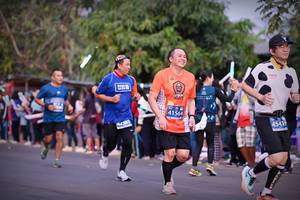 BIB: 41564, 45413
                            <button type="button" onclick="openModal(12732649)" class="btn btn-primary btn-sm float-right btn-popup" data-toggle="modal" data-target=".modal-high-quality">
                        <i class="fas fa-shopping-cart"></i> Add to Cart
                    </button>
                                            <button type="button" onclick="isThisMe(12732649, true)" class="btn btn-success btn-sm float-right btn-popup btn-isme hidden" data-toggle="tooltip" data-placement="bottom" title="นี่คือรูปของคุณใช่ไหม คลิกที่นี่เพื่อเอาเข้าอัลบั้ม">
                        <i class="fas fa-plus"></i> Add to album
                    </button>
                    <button type="button" onclick="isThisMe(12732649, false)" class="btn btn-warning btn-sm float-right btn-popup btn-isnotme hidden">
                        <i class="fas fa-ban"></i> Remove from album
                    </button>