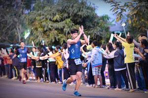 BIB: 410
                            <button type="button" onclick="openModal(12729963)" class="btn btn-primary btn-sm float-right btn-popup" data-toggle="modal" data-target=".modal-high-quality">
                        <i class="fas fa-shopping-cart"></i> Add to Cart
                    </button>
                                            <button type="button" onclick="isThisMe(12729963, true)" class="btn btn-success btn-sm float-right btn-popup btn-isme hidden" data-toggle="tooltip" data-placement="bottom" title="นี่คือรูปของคุณใช่ไหม คลิกที่นี่เพื่อเอาเข้าอัลบั้ม">
                        <i class="fas fa-plus"></i> Add to album
                    </button>
                    <button type="button" onclick="isThisMe(12729963, false)" class="btn btn-warning btn-sm float-right btn-popup btn-isnotme hidden">
                        <i class="fas fa-ban"></i> Remove from album
                    </button>
