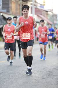 BIB: 21880, 20095
                            <button type="button" onclick="openModal(12410654)" class="btn btn-primary btn-sm float-right btn-popup" data-toggle="modal" data-target=".modal-high-quality">
                        <i class="fas fa-shopping-cart"></i> Add to Cart
                    </button>
                                            <button type="button" onclick="isThisMe(12410654, true)" class="btn btn-success btn-sm float-right btn-popup btn-isme hidden" data-toggle="tooltip" data-placement="bottom" title="นี่คือรูปของคุณใช่ไหม คลิกที่นี่เพื่อเอาเข้าอัลบั้ม">
                        <i class="fas fa-plus"></i> Add to album
                    </button>
                    <button type="button" onclick="isThisMe(12410654, false)" class="btn btn-warning btn-sm float-right btn-popup btn-isnotme hidden">
                        <i class="fas fa-ban"></i> Remove from album
                    </button>