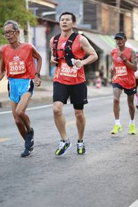 BIB: 21039, 22079, 21886
                            <button type="button" onclick="openModal(11493908)" class="btn btn-primary btn-sm float-right btn-popup" data-toggle="modal" data-target=".modal-high-quality">
                        <i class="fas fa-shopping-cart"></i> Add to Cart
                    </button>
                                            <button type="button" onclick="isThisMe(11493908, true)" class="btn btn-success btn-sm float-right btn-popup btn-isme hidden" data-toggle="tooltip" data-placement="bottom" title="นี่คือรูปของคุณใช่ไหม คลิกที่นี่เพื่อเอาเข้าอัลบั้ม">
                        <i class="fas fa-plus"></i> Add to album
                    </button>
                    <button type="button" onclick="isThisMe(11493908, false)" class="btn btn-warning btn-sm float-right btn-popup btn-isnotme hidden">
                        <i class="fas fa-ban"></i> Remove from album
                    </button>