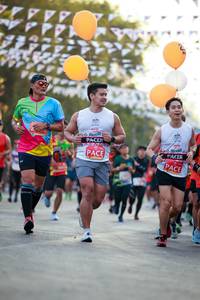 BIB: 217, 81946
                            <button type="button" onclick="openModal(10989570)" class="btn btn-primary btn-sm float-right btn-popup" data-toggle="modal" data-target=".modal-high-quality">
                        <i class="fas fa-shopping-cart"></i> Add to Cart
                    </button>
                                            <button type="button" onclick="isThisMe(10989570, true)" class="btn btn-success btn-sm float-right btn-popup btn-isme hidden" data-toggle="tooltip" data-placement="bottom" title="นี่คือรูปของคุณใช่ไหม คลิกที่นี่เพื่อเอาเข้าอัลบั้ม">
                        <i class="fas fa-plus"></i> Add to album
                    </button>
                    <button type="button" onclick="isThisMe(10989570, false)" class="btn btn-warning btn-sm float-right btn-popup btn-isnotme hidden">
                        <i class="fas fa-ban"></i> Remove from album
                    </button>
