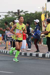 BIB: 096
                            <button type="button" onclick="openModal(12755591)" class="btn btn-primary btn-sm float-right btn-popup" data-toggle="modal" data-target=".modal-high-quality">
                        <i class="fas fa-shopping-cart"></i> Add to Cart
                    </button>
                                            <button type="button" onclick="isThisMe(12755591, true)" class="btn btn-success btn-sm float-right btn-popup btn-isme hidden" data-toggle="tooltip" data-placement="bottom" title="นี่คือรูปของคุณใช่ไหม คลิกที่นี่เพื่อเอาเข้าอัลบั้ม">
                        <i class="fas fa-plus"></i> Add to album
                    </button>
                    <button type="button" onclick="isThisMe(12755591, false)" class="btn btn-warning btn-sm float-right btn-popup btn-isnotme hidden">
                        <i class="fas fa-ban"></i> Remove from album
                    </button>