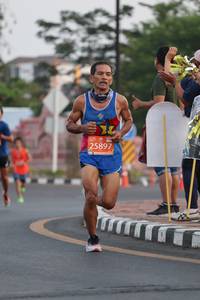 BIB: 25897
                            <button type="button" onclick="openModal(12755386)" class="btn btn-primary btn-sm float-right btn-popup" data-toggle="modal" data-target=".modal-high-quality">
                        <i class="fas fa-shopping-cart"></i> Add to Cart
                    </button>
                                            <button type="button" onclick="isThisMe(12755386, true)" class="btn btn-success btn-sm float-right btn-popup btn-isme hidden" data-toggle="tooltip" data-placement="bottom" title="นี่คือรูปของคุณใช่ไหม คลิกที่นี่เพื่อเอาเข้าอัลบั้ม">
                        <i class="fas fa-plus"></i> Add to album
                    </button>
                    <button type="button" onclick="isThisMe(12755386, false)" class="btn btn-warning btn-sm float-right btn-popup btn-isnotme hidden">
                        <i class="fas fa-ban"></i> Remove from album
                    </button>