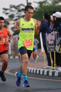 BIB: 0218, 25657
                            <button type="button" onclick="openModal(12757873)" class="btn btn-primary btn-sm float-right btn-popup" data-toggle="modal" data-target=".modal-high-quality">
                        <i class="fas fa-shopping-cart"></i> Add to Cart
                    </button>
                                            <button type="button" onclick="isThisMe(12757873, true)" class="btn btn-success btn-sm float-right btn-popup btn-isme hidden" data-toggle="tooltip" data-placement="bottom" title="นี่คือรูปของคุณใช่ไหม คลิกที่นี่เพื่อเอาเข้าอัลบั้ม">
                        <i class="fas fa-plus"></i> Add to album
                    </button>
                    <button type="button" onclick="isThisMe(12757873, false)" class="btn btn-warning btn-sm float-right btn-popup btn-isnotme hidden">
                        <i class="fas fa-ban"></i> Remove from album
                    </button>