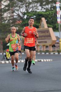 BIB: 25627, 20044
                            <button type="button" onclick="openModal(12754891)" class="btn btn-primary btn-sm float-right btn-popup" data-toggle="modal" data-target=".modal-high-quality">
                        <i class="fas fa-shopping-cart"></i> Add to Cart
                    </button>
                                            <button type="button" onclick="isThisMe(12754891, true)" class="btn btn-success btn-sm float-right btn-popup btn-isme hidden" data-toggle="tooltip" data-placement="bottom" title="นี่คือรูปของคุณใช่ไหม คลิกที่นี่เพื่อเอาเข้าอัลบั้ม">
                        <i class="fas fa-plus"></i> Add to album
                    </button>
                    <button type="button" onclick="isThisMe(12754891, false)" class="btn btn-warning btn-sm float-right btn-popup btn-isnotme hidden">
                        <i class="fas fa-ban"></i> Remove from album
                    </button>