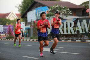 BIB: 20563, 26720
                            <button type="button" onclick="openModal(11727057)" class="btn btn-primary btn-sm float-right btn-popup" data-toggle="modal" data-target=".modal-high-quality">
                        <i class="fas fa-shopping-cart"></i> Add to Cart
                    </button>
                                            <button type="button" onclick="isThisMe(11727057, true)" class="btn btn-success btn-sm float-right btn-popup btn-isme hidden" data-toggle="tooltip" data-placement="bottom" title="นี่คือรูปของคุณใช่ไหม คลิกที่นี่เพื่อเอาเข้าอัลบั้ม">
                        <i class="fas fa-plus"></i> Add to album
                    </button>
                    <button type="button" onclick="isThisMe(11727057, false)" class="btn btn-warning btn-sm float-right btn-popup btn-isnotme hidden">
                        <i class="fas fa-ban"></i> Remove from album
                    </button>