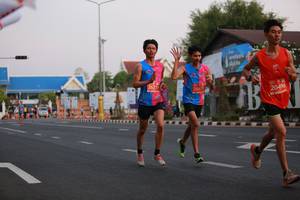 BIB: 26219, 2065, 20496
                            <button type="button" onclick="openModal(11711406)" class="btn btn-primary btn-sm float-right btn-popup" data-toggle="modal" data-target=".modal-high-quality">
                        <i class="fas fa-shopping-cart"></i> Add to Cart
                    </button>
                                            <button type="button" onclick="isThisMe(11711406, true)" class="btn btn-success btn-sm float-right btn-popup btn-isme hidden" data-toggle="tooltip" data-placement="bottom" title="นี่คือรูปของคุณใช่ไหม คลิกที่นี่เพื่อเอาเข้าอัลบั้ม">
                        <i class="fas fa-plus"></i> Add to album
                    </button>
                    <button type="button" onclick="isThisMe(11711406, false)" class="btn btn-warning btn-sm float-right btn-popup btn-isnotme hidden">
                        <i class="fas fa-ban"></i> Remove from album
                    </button>