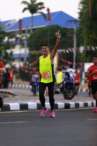 BIB: 21298, 206
                            <button type="button" onclick="openModal(11686606)" class="btn btn-primary btn-sm float-right btn-popup" data-toggle="modal" data-target=".modal-high-quality">
                        <i class="fas fa-shopping-cart"></i> Add to Cart
                    </button>
                                            <button type="button" onclick="isThisMe(11686606, true)" class="btn btn-success btn-sm float-right btn-popup btn-isme hidden" data-toggle="tooltip" data-placement="bottom" title="นี่คือรูปของคุณใช่ไหม คลิกที่นี่เพื่อเอาเข้าอัลบั้ม">
                        <i class="fas fa-plus"></i> Add to album
                    </button>
                    <button type="button" onclick="isThisMe(11686606, false)" class="btn btn-warning btn-sm float-right btn-popup btn-isnotme hidden">
                        <i class="fas fa-ban"></i> Remove from album
                    </button>