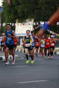 BIB: 40670, 0136, 2429
                            <button type="button" onclick="openModal(11711359)" class="btn btn-primary btn-sm float-right btn-popup" data-toggle="modal" data-target=".modal-high-quality">
                        <i class="fas fa-shopping-cart"></i> Add to Cart
                    </button>
                                            <button type="button" onclick="isThisMe(11711359, true)" class="btn btn-success btn-sm float-right btn-popup btn-isme hidden" data-toggle="tooltip" data-placement="bottom" title="นี่คือรูปของคุณใช่ไหม คลิกที่นี่เพื่อเอาเข้าอัลบั้ม">
                        <i class="fas fa-plus"></i> Add to album
                    </button>
                    <button type="button" onclick="isThisMe(11711359, false)" class="btn btn-warning btn-sm float-right btn-popup btn-isnotme hidden">
                        <i class="fas fa-ban"></i> Remove from album
                    </button>