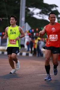 BIB: 25823, 21066
                            <button type="button" onclick="openModal(11688608)" class="btn btn-primary btn-sm float-right btn-popup" data-toggle="modal" data-target=".modal-high-quality">
                        <i class="fas fa-shopping-cart"></i> Add to Cart
                    </button>
                                            <button type="button" onclick="isThisMe(11688608, true)" class="btn btn-success btn-sm float-right btn-popup btn-isme hidden" data-toggle="tooltip" data-placement="bottom" title="นี่คือรูปของคุณใช่ไหม คลิกที่นี่เพื่อเอาเข้าอัลบั้ม">
                        <i class="fas fa-plus"></i> Add to album
                    </button>
                    <button type="button" onclick="isThisMe(11688608, false)" class="btn btn-warning btn-sm float-right btn-popup btn-isnotme hidden">
                        <i class="fas fa-ban"></i> Remove from album
                    </button>