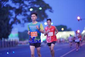 BIB: 21434
                            <button type="button" onclick="openModal(11604168)" class="btn btn-primary btn-sm float-right btn-popup" data-toggle="modal" data-target=".modal-high-quality">
                        <i class="fas fa-shopping-cart"></i> Add to Cart
                    </button>
                                            <button type="button" onclick="isThisMe(11604168, true)" class="btn btn-success btn-sm float-right btn-popup btn-isme hidden" data-toggle="tooltip" data-placement="bottom" title="นี่คือรูปของคุณใช่ไหม คลิกที่นี่เพื่อเอาเข้าอัลบั้ม">
                        <i class="fas fa-plus"></i> Add to album
                    </button>
                    <button type="button" onclick="isThisMe(11604168, false)" class="btn btn-warning btn-sm float-right btn-popup btn-isnotme hidden">
                        <i class="fas fa-ban"></i> Remove from album
                    </button>