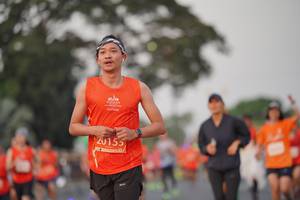 BIB: 20155
                            <button type="button" onclick="openModal(11673976)" class="btn btn-primary btn-sm float-right btn-popup" data-toggle="modal" data-target=".modal-high-quality">
                        <i class="fas fa-shopping-cart"></i> Add to Cart
                    </button>
                                            <button type="button" onclick="isThisMe(11673976, true)" class="btn btn-success btn-sm float-right btn-popup btn-isme hidden" data-toggle="tooltip" data-placement="bottom" title="นี่คือรูปของคุณใช่ไหม คลิกที่นี่เพื่อเอาเข้าอัลบั้ม">
                        <i class="fas fa-plus"></i> Add to album
                    </button>
                    <button type="button" onclick="isThisMe(11673976, false)" class="btn btn-warning btn-sm float-right btn-popup btn-isnotme hidden">
                        <i class="fas fa-ban"></i> Remove from album
                    </button>
