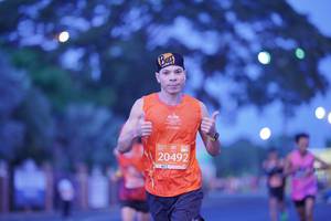 BIB: 20492
                            <button type="button" onclick="openModal(11602179)" class="btn btn-primary btn-sm float-right btn-popup" data-toggle="modal" data-target=".modal-high-quality">
                        <i class="fas fa-shopping-cart"></i> Add to Cart
                    </button>
                                            <button type="button" onclick="isThisMe(11602179, true)" class="btn btn-success btn-sm float-right btn-popup btn-isme hidden" data-toggle="tooltip" data-placement="bottom" title="นี่คือรูปของคุณใช่ไหม คลิกที่นี่เพื่อเอาเข้าอัลบั้ม">
                        <i class="fas fa-plus"></i> Add to album
                    </button>
                    <button type="button" onclick="isThisMe(11602179, false)" class="btn btn-warning btn-sm float-right btn-popup btn-isnotme hidden">
                        <i class="fas fa-ban"></i> Remove from album
                    </button>