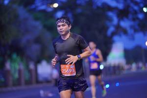 BIB: 25693
                            <button type="button" onclick="openModal(11592276)" class="btn btn-primary btn-sm float-right btn-popup" data-toggle="modal" data-target=".modal-high-quality">
                        <i class="fas fa-shopping-cart"></i> Add to Cart
                    </button>
                                            <button type="button" onclick="isThisMe(11592276, true)" class="btn btn-success btn-sm float-right btn-popup btn-isme hidden" data-toggle="tooltip" data-placement="bottom" title="นี่คือรูปของคุณใช่ไหม คลิกที่นี่เพื่อเอาเข้าอัลบั้ม">
                        <i class="fas fa-plus"></i> Add to album
                    </button>
                    <button type="button" onclick="isThisMe(11592276, false)" class="btn btn-warning btn-sm float-right btn-popup btn-isnotme hidden">
                        <i class="fas fa-ban"></i> Remove from album
                    </button>