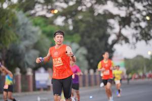 BIB: 21082
                            <button type="button" onclick="openModal(11651516)" class="btn btn-primary btn-sm float-right btn-popup" data-toggle="modal" data-target=".modal-high-quality">
                        <i class="fas fa-shopping-cart"></i> Add to Cart
                    </button>
                                            <button type="button" onclick="isThisMe(11651516, true)" class="btn btn-success btn-sm float-right btn-popup btn-isme hidden" data-toggle="tooltip" data-placement="bottom" title="นี่คือรูปของคุณใช่ไหม คลิกที่นี่เพื่อเอาเข้าอัลบั้ม">
                        <i class="fas fa-plus"></i> Add to album
                    </button>
                    <button type="button" onclick="isThisMe(11651516, false)" class="btn btn-warning btn-sm float-right btn-popup btn-isnotme hidden">
                        <i class="fas fa-ban"></i> Remove from album
                    </button>