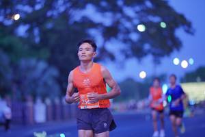 BIB: 256
                            <button type="button" onclick="openModal(11601301)" class="btn btn-primary btn-sm float-right btn-popup" data-toggle="modal" data-target=".modal-high-quality">
                        <i class="fas fa-shopping-cart"></i> Add to Cart
                    </button>
                                            <button type="button" onclick="isThisMe(11601301, true)" class="btn btn-success btn-sm float-right btn-popup btn-isme hidden" data-toggle="tooltip" data-placement="bottom" title="นี่คือรูปของคุณใช่ไหม คลิกที่นี่เพื่อเอาเข้าอัลบั้ม">
                        <i class="fas fa-plus"></i> Add to album
                    </button>
                    <button type="button" onclick="isThisMe(11601301, false)" class="btn btn-warning btn-sm float-right btn-popup btn-isnotme hidden">
                        <i class="fas fa-ban"></i> Remove from album
                    </button>