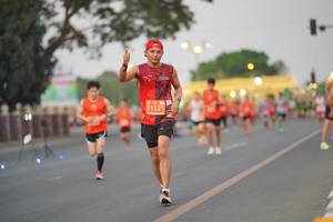 BIB: 21121
                            <button type="button" onclick="openModal(11663102)" class="btn btn-primary btn-sm float-right btn-popup" data-toggle="modal" data-target=".modal-high-quality">
                        <i class="fas fa-shopping-cart"></i> Add to Cart
                    </button>
                                            <button type="button" onclick="isThisMe(11663102, true)" class="btn btn-success btn-sm float-right btn-popup btn-isme hidden" data-toggle="tooltip" data-placement="bottom" title="นี่คือรูปของคุณใช่ไหม คลิกที่นี่เพื่อเอาเข้าอัลบั้ม">
                        <i class="fas fa-plus"></i> Add to album
                    </button>
                    <button type="button" onclick="isThisMe(11663102, false)" class="btn btn-warning btn-sm float-right btn-popup btn-isnotme hidden">
                        <i class="fas fa-ban"></i> Remove from album
                    </button>