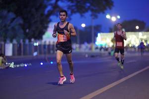BIB: 25540
                            <button type="button" onclick="openModal(10975172)" class="btn btn-primary btn-sm float-right btn-popup" data-toggle="modal" data-target=".modal-high-quality">
                        <i class="fas fa-shopping-cart"></i> Add to Cart
                    </button>
                                            <button type="button" onclick="isThisMe(10975172, true)" class="btn btn-success btn-sm float-right btn-popup btn-isme hidden" data-toggle="tooltip" data-placement="bottom" title="นี่คือรูปของคุณใช่ไหม คลิกที่นี่เพื่อเอาเข้าอัลบั้ม">
                        <i class="fas fa-plus"></i> Add to album
                    </button>
                    <button type="button" onclick="isThisMe(10975172, false)" class="btn btn-warning btn-sm float-right btn-popup btn-isnotme hidden">
                        <i class="fas fa-ban"></i> Remove from album
                    </button>