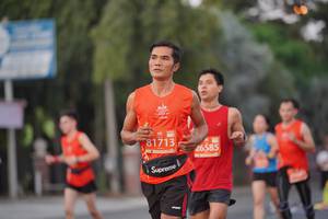 BIB: 81713, 26585
                            <button type="button" onclick="openModal(11512993)" class="btn btn-primary btn-sm float-right btn-popup" data-toggle="modal" data-target=".modal-high-quality">
                        <i class="fas fa-shopping-cart"></i> Add to Cart
                    </button>
                                            <button type="button" onclick="isThisMe(11512993, true)" class="btn btn-success btn-sm float-right btn-popup btn-isme hidden" data-toggle="tooltip" data-placement="bottom" title="นี่คือรูปของคุณใช่ไหม คลิกที่นี่เพื่อเอาเข้าอัลบั้ม">
                        <i class="fas fa-plus"></i> Add to album
                    </button>
                    <button type="button" onclick="isThisMe(11512993, false)" class="btn btn-warning btn-sm float-right btn-popup btn-isnotme hidden">
                        <i class="fas fa-ban"></i> Remove from album
                    </button>