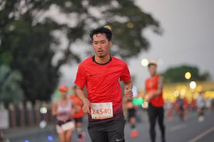BIB: 24540
                            <button type="button" onclick="openModal(11660124)" class="btn btn-primary btn-sm float-right btn-popup" data-toggle="modal" data-target=".modal-high-quality">
                        <i class="fas fa-shopping-cart"></i> Add to Cart
                    </button>
                                            <button type="button" onclick="isThisMe(11660124, true)" class="btn btn-success btn-sm float-right btn-popup btn-isme hidden" data-toggle="tooltip" data-placement="bottom" title="นี่คือรูปของคุณใช่ไหม คลิกที่นี่เพื่อเอาเข้าอัลบั้ม">
                        <i class="fas fa-plus"></i> Add to album
                    </button>
                    <button type="button" onclick="isThisMe(11660124, false)" class="btn btn-warning btn-sm float-right btn-popup btn-isnotme hidden">
                        <i class="fas fa-ban"></i> Remove from album
                    </button>