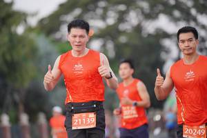 BIB: 21139, 20249
                            <button type="button" onclick="openModal(11649960)" class="btn btn-primary btn-sm float-right btn-popup" data-toggle="modal" data-target=".modal-high-quality">
                        <i class="fas fa-shopping-cart"></i> Add to Cart
                    </button>
                                            <button type="button" onclick="isThisMe(11649960, true)" class="btn btn-success btn-sm float-right btn-popup btn-isme hidden" data-toggle="tooltip" data-placement="bottom" title="นี่คือรูปของคุณใช่ไหม คลิกที่นี่เพื่อเอาเข้าอัลบั้ม">
                        <i class="fas fa-plus"></i> Add to album
                    </button>
                    <button type="button" onclick="isThisMe(11649960, false)" class="btn btn-warning btn-sm float-right btn-popup btn-isnotme hidden">
                        <i class="fas fa-ban"></i> Remove from album
                    </button>