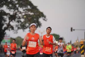 BIB: 23921, 21447
                            <button type="button" onclick="openModal(11678347)" class="btn btn-primary btn-sm float-right btn-popup" data-toggle="modal" data-target=".modal-high-quality">
                        <i class="fas fa-shopping-cart"></i> Add to Cart
                    </button>
                                            <button type="button" onclick="isThisMe(11678347, true)" class="btn btn-success btn-sm float-right btn-popup btn-isme hidden" data-toggle="tooltip" data-placement="bottom" title="นี่คือรูปของคุณใช่ไหม คลิกที่นี่เพื่อเอาเข้าอัลบั้ม">
                        <i class="fas fa-plus"></i> Add to album
                    </button>
                    <button type="button" onclick="isThisMe(11678347, false)" class="btn btn-warning btn-sm float-right btn-popup btn-isnotme hidden">
                        <i class="fas fa-ban"></i> Remove from album
                    </button>