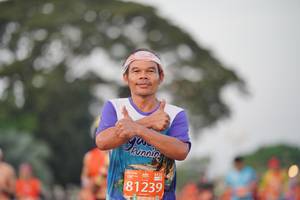 BIB: 81239
                            <button type="button" onclick="openModal(11676434)" class="btn btn-primary btn-sm float-right btn-popup" data-toggle="modal" data-target=".modal-high-quality">
                        <i class="fas fa-shopping-cart"></i> Add to Cart
                    </button>
                                            <button type="button" onclick="isThisMe(11676434, true)" class="btn btn-success btn-sm float-right btn-popup btn-isme hidden" data-toggle="tooltip" data-placement="bottom" title="นี่คือรูปของคุณใช่ไหม คลิกที่นี่เพื่อเอาเข้าอัลบั้ม">
                        <i class="fas fa-plus"></i> Add to album
                    </button>
                    <button type="button" onclick="isThisMe(11676434, false)" class="btn btn-warning btn-sm float-right btn-popup btn-isnotme hidden">
                        <i class="fas fa-ban"></i> Remove from album
                    </button>