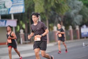 BIB: 209
                            <button type="button" onclick="openModal(11649851)" class="btn btn-primary btn-sm float-right btn-popup" data-toggle="modal" data-target=".modal-high-quality">
                        <i class="fas fa-shopping-cart"></i> Add to Cart
                    </button>
                                            <button type="button" onclick="isThisMe(11649851, true)" class="btn btn-success btn-sm float-right btn-popup btn-isme hidden" data-toggle="tooltip" data-placement="bottom" title="นี่คือรูปของคุณใช่ไหม คลิกที่นี่เพื่อเอาเข้าอัลบั้ม">
                        <i class="fas fa-plus"></i> Add to album
                    </button>
                    <button type="button" onclick="isThisMe(11649851, false)" class="btn btn-warning btn-sm float-right btn-popup btn-isnotme hidden">
                        <i class="fas fa-ban"></i> Remove from album
                    </button>