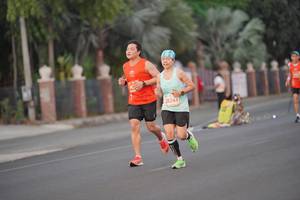 BIB: 28244
                            <button type="button" onclick="openModal(11646869)" class="btn btn-primary btn-sm float-right btn-popup" data-toggle="modal" data-target=".modal-high-quality">
                        <i class="fas fa-shopping-cart"></i> Add to Cart
                    </button>
                                            <button type="button" onclick="isThisMe(11646869, true)" class="btn btn-success btn-sm float-right btn-popup btn-isme hidden" data-toggle="tooltip" data-placement="bottom" title="นี่คือรูปของคุณใช่ไหม คลิกที่นี่เพื่อเอาเข้าอัลบั้ม">
                        <i class="fas fa-plus"></i> Add to album
                    </button>
                    <button type="button" onclick="isThisMe(11646869, false)" class="btn btn-warning btn-sm float-right btn-popup btn-isnotme hidden">
                        <i class="fas fa-ban"></i> Remove from album
                    </button>