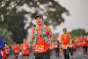 BIB: 83909
                            <button type="button" onclick="openModal(11665976)" class="btn btn-primary btn-sm float-right btn-popup" data-toggle="modal" data-target=".modal-high-quality">
                        <i class="fas fa-shopping-cart"></i> Add to Cart
                    </button>
                                            <button type="button" onclick="isThisMe(11665976, true)" class="btn btn-success btn-sm float-right btn-popup btn-isme hidden" data-toggle="tooltip" data-placement="bottom" title="นี่คือรูปของคุณใช่ไหม คลิกที่นี่เพื่อเอาเข้าอัลบั้ม">
                        <i class="fas fa-plus"></i> Add to album
                    </button>
                    <button type="button" onclick="isThisMe(11665976, false)" class="btn btn-warning btn-sm float-right btn-popup btn-isnotme hidden">
                        <i class="fas fa-ban"></i> Remove from album
                    </button>