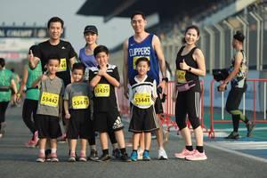 BIB: 436, 53439, 53442, 53441, 53443
                            <button type="button" onclick="openModal(10537962)" class="btn btn-primary btn-sm float-right btn-popup" data-toggle="modal" data-target=".modal-high-quality">
                        <i class="fas fa-shopping-cart"></i> Add to Cart
                    </button>
                                            <button type="button" onclick="isThisMe(10537962, true)" class="btn btn-success btn-sm float-right btn-popup btn-isme hidden" data-toggle="tooltip" data-placement="bottom" title="นี่คือรูปของคุณใช่ไหม คลิกที่นี่เพื่อเอาเข้าอัลบั้ม">
                        <i class="fas fa-plus"></i> Add to album
                    </button>
                    <button type="button" onclick="isThisMe(10537962, false)" class="btn btn-warning btn-sm float-right btn-popup btn-isnotme hidden">
                        <i class="fas fa-ban"></i> Remove from album
                    </button>