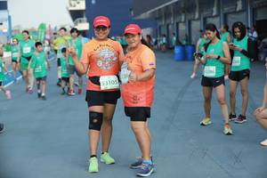 BIB: 1269, 53105, 52286
                            <button type="button" onclick="openModal(10536646)" class="btn btn-primary btn-sm float-right btn-popup" data-toggle="modal" data-target=".modal-high-quality">
                        <i class="fas fa-shopping-cart"></i> Add to Cart
                    </button>
                                            <button type="button" onclick="isThisMe(10536646, true)" class="btn btn-success btn-sm float-right btn-popup btn-isme hidden" data-toggle="tooltip" data-placement="bottom" title="นี่คือรูปของคุณใช่ไหม คลิกที่นี่เพื่อเอาเข้าอัลบั้ม">
                        <i class="fas fa-plus"></i> Add to album
                    </button>
                    <button type="button" onclick="isThisMe(10536646, false)" class="btn btn-warning btn-sm float-right btn-popup btn-isnotme hidden">
                        <i class="fas fa-ban"></i> Remove from album
                    </button>