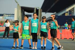 BIB: 50531, 548, 5095, 50572, 
                            <button type="button" onclick="openModal(10537213)" class="btn btn-primary btn-sm float-right btn-popup" data-toggle="modal" data-target=".modal-high-quality">
                        <i class="fas fa-shopping-cart"></i> Add to Cart
                    </button>
                                            <button type="button" onclick="isThisMe(10537213, true)" class="btn btn-success btn-sm float-right btn-popup btn-isme hidden" data-toggle="tooltip" data-placement="bottom" title="นี่คือรูปของคุณใช่ไหม คลิกที่นี่เพื่อเอาเข้าอัลบั้ม">
                        <i class="fas fa-plus"></i> Add to album
                    </button>
                    <button type="button" onclick="isThisMe(10537213, false)" class="btn btn-warning btn-sm float-right btn-popup btn-isnotme hidden">
                        <i class="fas fa-ban"></i> Remove from album
                    </button>