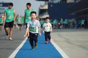 BIB: 51136, 50248
                            <button type="button" onclick="openModal(10536712)" class="btn btn-primary btn-sm float-right btn-popup" data-toggle="modal" data-target=".modal-high-quality">
                        <i class="fas fa-shopping-cart"></i> Add to Cart
                    </button>
                                            <button type="button" onclick="isThisMe(10536712, true)" class="btn btn-success btn-sm float-right btn-popup btn-isme hidden" data-toggle="tooltip" data-placement="bottom" title="นี่คือรูปของคุณใช่ไหม คลิกที่นี่เพื่อเอาเข้าอัลบั้ม">
                        <i class="fas fa-plus"></i> Add to album
                    </button>
                    <button type="button" onclick="isThisMe(10536712, false)" class="btn btn-warning btn-sm float-right btn-popup btn-isnotme hidden">
                        <i class="fas fa-ban"></i> Remove from album
                    </button>