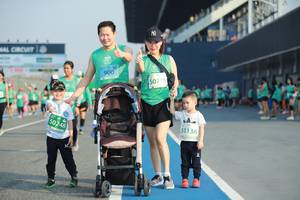 BIB: 900, 50715, 50248, 51136
                            <button type="button" onclick="openModal(10536651)" class="btn btn-primary btn-sm float-right btn-popup" data-toggle="modal" data-target=".modal-high-quality">
                        <i class="fas fa-shopping-cart"></i> Add to Cart
                    </button>
                                            <button type="button" onclick="isThisMe(10536651, true)" class="btn btn-success btn-sm float-right btn-popup btn-isme hidden" data-toggle="tooltip" data-placement="bottom" title="นี่คือรูปของคุณใช่ไหม คลิกที่นี่เพื่อเอาเข้าอัลบั้ม">
                        <i class="fas fa-plus"></i> Add to album
                    </button>
                    <button type="button" onclick="isThisMe(10536651, false)" class="btn btn-warning btn-sm float-right btn-popup btn-isnotme hidden">
                        <i class="fas fa-ban"></i> Remove from album
                    </button>