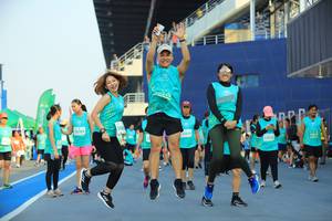 BIB: 
                            <button type="button" onclick="openModal(10536368)" class="btn btn-primary btn-sm float-right btn-popup" data-toggle="modal" data-target=".modal-high-quality">
                        <i class="fas fa-shopping-cart"></i> Add to Cart
                    </button>
                                            <button type="button" onclick="isThisMe(10536368, true)" class="btn btn-success btn-sm float-right btn-popup btn-isme hidden" data-toggle="tooltip" data-placement="bottom" title="นี่คือรูปของคุณใช่ไหม คลิกที่นี่เพื่อเอาเข้าอัลบั้ม">
                        <i class="fas fa-plus"></i> Add to album
                    </button>
                    <button type="button" onclick="isThisMe(10536368, false)" class="btn btn-warning btn-sm float-right btn-popup btn-isnotme hidden">
                        <i class="fas fa-ban"></i> Remove from album
                    </button>