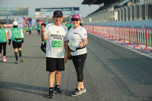 BIB: 2712, 52035
                            <button type="button" onclick="openModal(10537457)" class="btn btn-primary btn-sm float-right btn-popup" data-toggle="modal" data-target=".modal-high-quality">
                        <i class="fas fa-shopping-cart"></i> Add to Cart
                    </button>
                                            <button type="button" onclick="isThisMe(10537457, true)" class="btn btn-success btn-sm float-right btn-popup btn-isme hidden" data-toggle="tooltip" data-placement="bottom" title="นี่คือรูปของคุณใช่ไหม คลิกที่นี่เพื่อเอาเข้าอัลบั้ม">
                        <i class="fas fa-plus"></i> Add to album
                    </button>
                    <button type="button" onclick="isThisMe(10537457, false)" class="btn btn-warning btn-sm float-right btn-popup btn-isnotme hidden">
                        <i class="fas fa-ban"></i> Remove from album
                    </button>