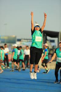 BIB: 50992, 292
                            <button type="button" onclick="openModal(10537224)" class="btn btn-primary btn-sm float-right btn-popup" data-toggle="modal" data-target=".modal-high-quality">
                        <i class="fas fa-shopping-cart"></i> Add to Cart
                    </button>
                                            <button type="button" onclick="isThisMe(10537224, true)" class="btn btn-success btn-sm float-right btn-popup btn-isme hidden" data-toggle="tooltip" data-placement="bottom" title="นี่คือรูปของคุณใช่ไหม คลิกที่นี่เพื่อเอาเข้าอัลบั้ม">
                        <i class="fas fa-plus"></i> Add to album
                    </button>
                    <button type="button" onclick="isThisMe(10537224, false)" class="btn btn-warning btn-sm float-right btn-popup btn-isnotme hidden">
                        <i class="fas fa-ban"></i> Remove from album
                    </button>