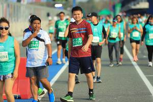 BIB: 845, 51949, 51779, 694, , 
                            <button type="button" onclick="openModal(10536991)" class="btn btn-primary btn-sm float-right btn-popup" data-toggle="modal" data-target=".modal-high-quality">
                        <i class="fas fa-shopping-cart"></i> Add to Cart
                    </button>
                                            <button type="button" onclick="isThisMe(10536991, true)" class="btn btn-success btn-sm float-right btn-popup btn-isme hidden" data-toggle="tooltip" data-placement="bottom" title="นี่คือรูปของคุณใช่ไหม คลิกที่นี่เพื่อเอาเข้าอัลบั้ม">
                        <i class="fas fa-plus"></i> Add to album
                    </button>
                    <button type="button" onclick="isThisMe(10536991, false)" class="btn btn-warning btn-sm float-right btn-popup btn-isnotme hidden">
                        <i class="fas fa-ban"></i> Remove from album
                    </button>