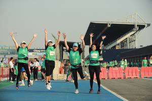 BIB: 52992, 51915
                            <button type="button" onclick="openModal(10537261)" class="btn btn-primary btn-sm float-right btn-popup" data-toggle="modal" data-target=".modal-high-quality">
                        <i class="fas fa-shopping-cart"></i> Add to Cart
                    </button>
                                            <button type="button" onclick="isThisMe(10537261, true)" class="btn btn-success btn-sm float-right btn-popup btn-isme hidden" data-toggle="tooltip" data-placement="bottom" title="นี่คือรูปของคุณใช่ไหม คลิกที่นี่เพื่อเอาเข้าอัลบั้ม">
                        <i class="fas fa-plus"></i> Add to album
                    </button>
                    <button type="button" onclick="isThisMe(10537261, false)" class="btn btn-warning btn-sm float-right btn-popup btn-isnotme hidden">
                        <i class="fas fa-ban"></i> Remove from album
                    </button>