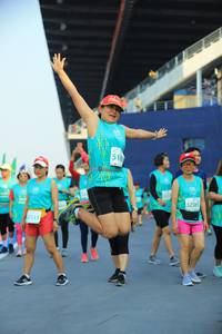 BIB: 510, 52385, 2533
                            <button type="button" onclick="openModal(10536415)" class="btn btn-primary btn-sm float-right btn-popup" data-toggle="modal" data-target=".modal-high-quality">
                        <i class="fas fa-shopping-cart"></i> Add to Cart
                    </button>
                                            <button type="button" onclick="isThisMe(10536415, true)" class="btn btn-success btn-sm float-right btn-popup btn-isme hidden" data-toggle="tooltip" data-placement="bottom" title="นี่คือรูปของคุณใช่ไหม คลิกที่นี่เพื่อเอาเข้าอัลบั้ม">
                        <i class="fas fa-plus"></i> Add to album
                    </button>
                    <button type="button" onclick="isThisMe(10536415, false)" class="btn btn-warning btn-sm float-right btn-popup btn-isnotme hidden">
                        <i class="fas fa-ban"></i> Remove from album
                    </button>